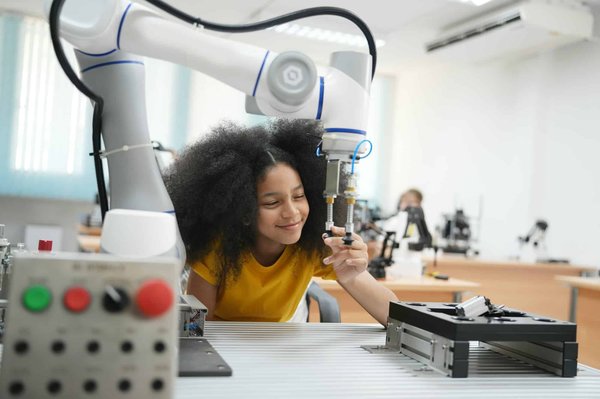 Comment cultiver un jardin d'herbes aromatiques sur un rebord de fenêtre sans soleil direct ?