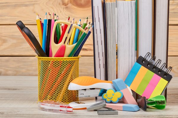 Trouvez tout ce dont vous avez besoin en papeterie sur notre site !